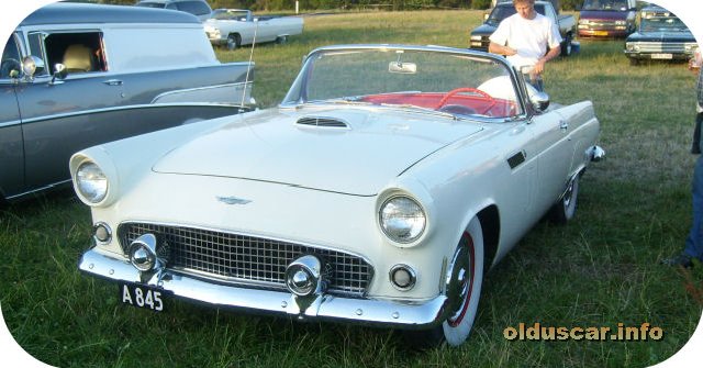1956 Ford Thunderbird 2s Convertible Coupe front